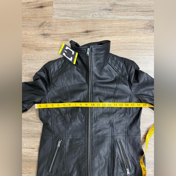 New Marc New York Andrew Marc Black Leather Jacket Size S NWT - Picture 9 of 11